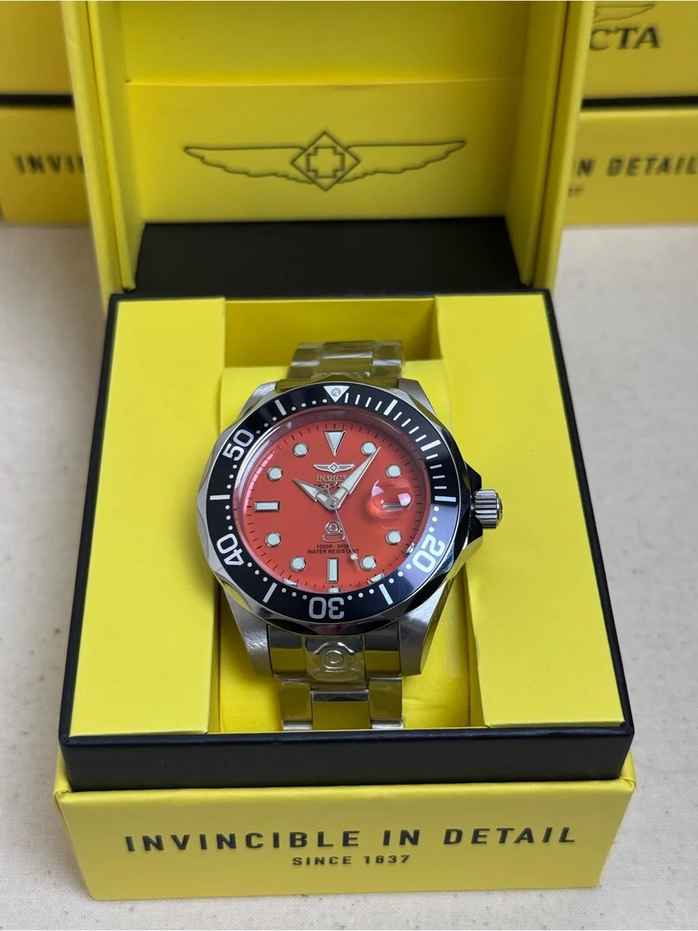 Invicta Grand Diver Men's 47mm Orange Dial Watch and carrying case NWT